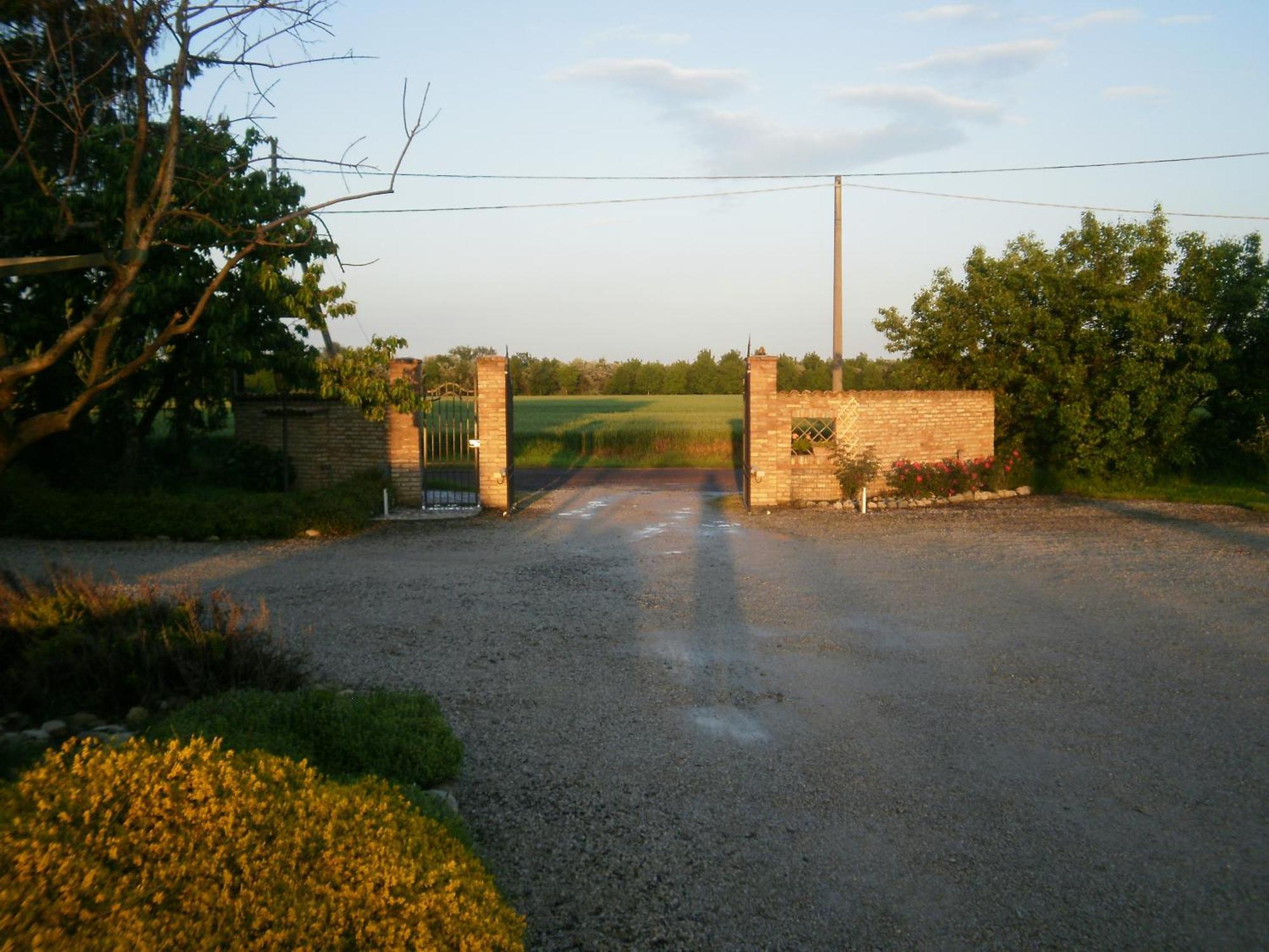 Maison d'hôtes Agriturismo La Cascinetta à Pieve di Cento Extérieur photo