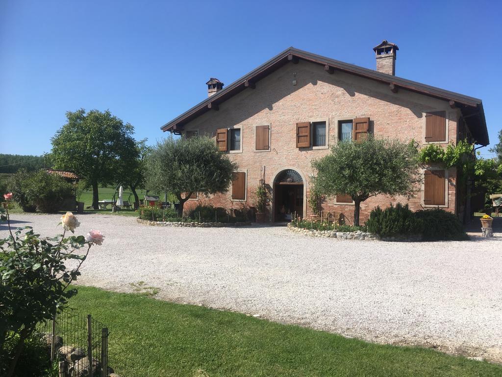 Maison d'hôtes Agriturismo La Cascinetta à Pieve di Cento Extérieur photo